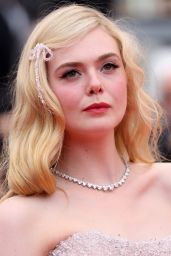 Elle Fanning – “Top Gun: Maverick” Red Carpet at Cannes Film Festival 05/18/2022