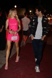 Eugenie Bouchard With Her New Boyfriend at Carbone in Miami 05 08 2022   - 13