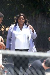 Gabrielle Union and Octavia Spencer    Truth be Told  Set at Griffith Park in LA 05 12 2022   - 62