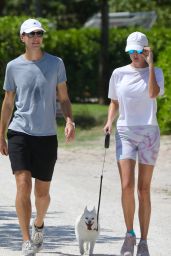 Ivanka Trump and Jared Kushner   Stroll in South Beach 05 28 2022   - 98