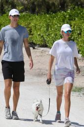 Ivanka Trump and Jared Kushner   Stroll in South Beach 05 28 2022   - 77