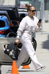 Jennifer Lopez - Heads to a Dance Studio in LA 05/24/2022