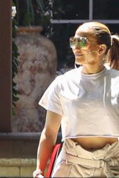 Jennifer Lopez   Out in Los Angeles 05 25 2022   - 4