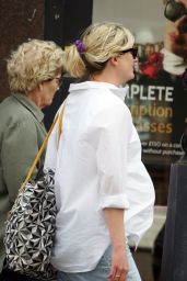 Jodie Whittaker - Shopping in North London 05/09/2022