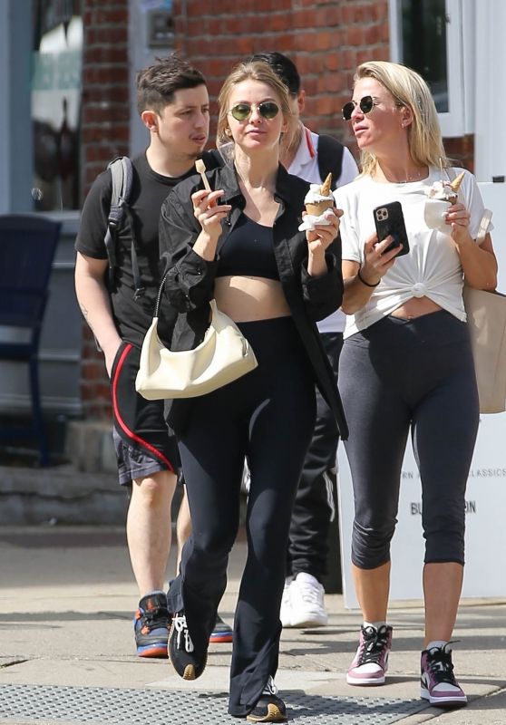 Julianne Hough - Out in New York 05/23/2022