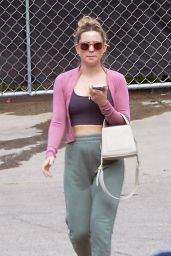 Kate Hudson - Out in Los Angeles 05/23/2022