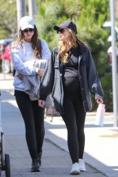 Christina Schwarzenegger - Blue Bottle Coffee in Brentwood 08/01/2020