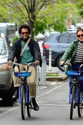 Katie Holmes and Bobby Wooten III   Bike Ride in New York City 05 08 2022   - 90