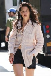 Katie Holmes in a Loose Shirt and Shorts - Shopping Around Manhattan’s Downtown Area 05/26/2022