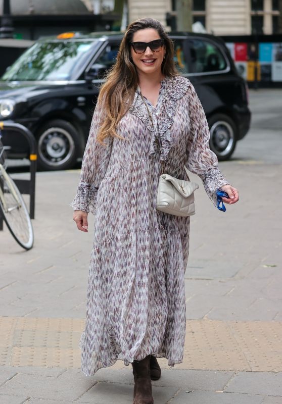 Kelly Brook in a Patterned Summer Dress - London 05/16/2022