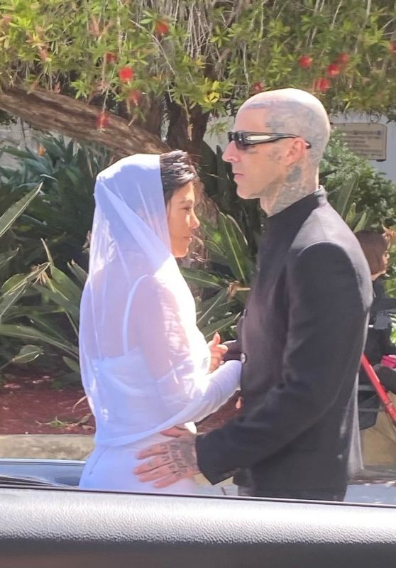 Kourtney Kardashian and Travis Barker Celebrate Getting Married at a Restaurant in Montecito 05/15/2022