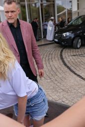 Kristen Stewart at the Martinez in Cannes 05/22/2022
