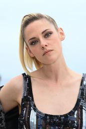 Kristen Stewart   Chanel Cruise 2022 2023 Fashion Show in Monte Carlo 05 05 2022   - 49