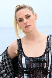 Kristen Stewart   Chanel Cruise 2022 2023 Fashion Show in Monte Carlo 05 05 2022   - 95