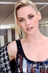 Kristen Stewart   Chanel Cruise 2022 2023 Fashion Show in Monte Carlo 05 05 2022   - 88