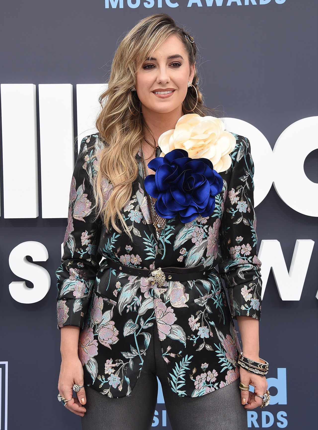 Lainey Wilson – 2022 Billboard Music Awards in Las Vegas • CelebMafia