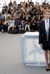 L a Seydoux    Crimes Of The Future  Photocall at Cannes Film Festival 05 24 2022   - 11