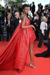 Maria Borges – Cannes Film Festival Closing Ceremony Red Carpet 05/28/2022