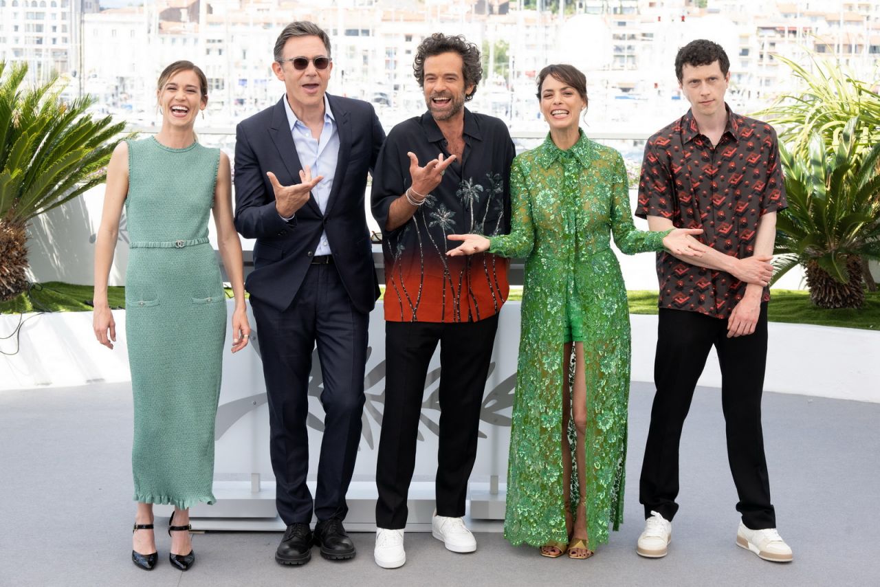 Matilda Lutz - "Coupez !" Photocall at Cannes Film Festival 05/18/2022