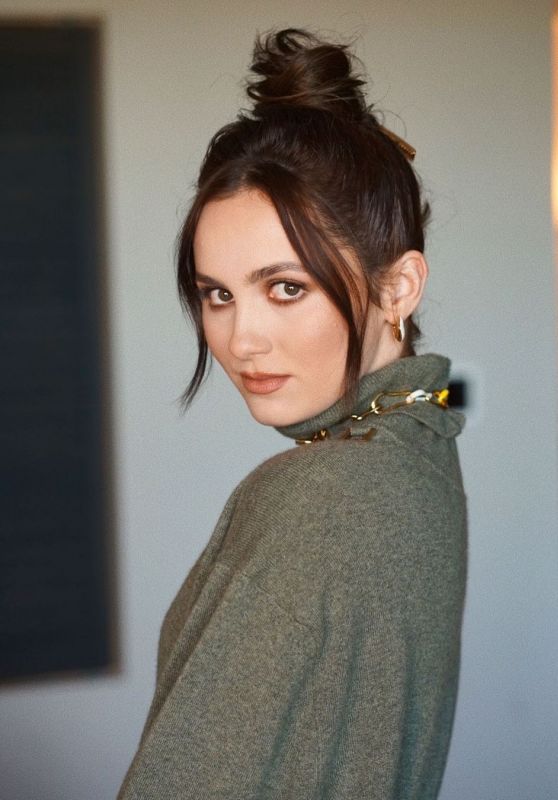 Maude Apatow - Photoshoot for the Louis Vuitton Cruise Show May 2022