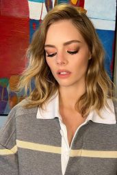 Samara Weaving – Photoshoot for the Premiere of “The Valet” May 2022 (more photos)