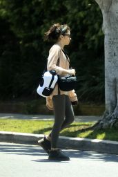 Sarah Hyland - Out in Los Angeles 05/27/2022