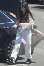 Selena Gomez - Grocery Shopping in Malibu 05/29/2022