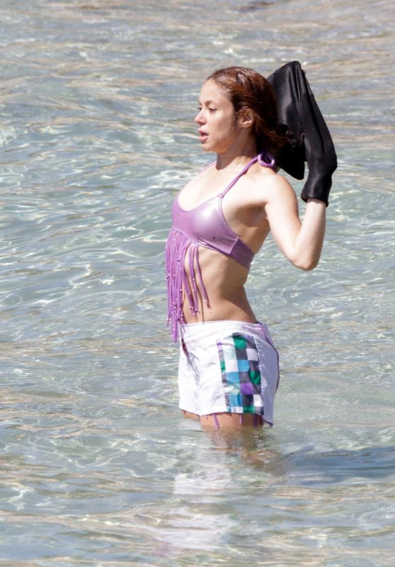 Shakira - Beach in Ibiza 05/08/2022