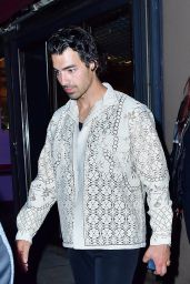 Sophie Turner and Joe Jonas at Emilio s in New York 05 01 2022   - 63