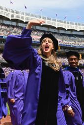 Taylor Swift - New York University 2022 Commencement in the Bronx