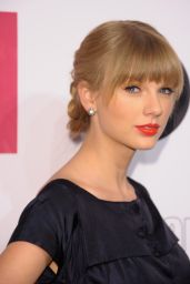 Taylor Swift - Target Red Deluxe Edition CD Release Launch Party 2012