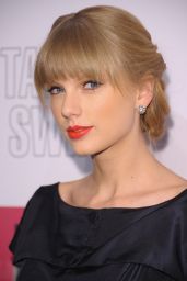 Taylor Swift - Target Red Deluxe Edition CD Release Launch Party 2012