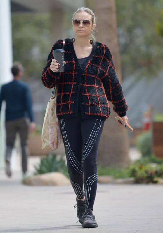 Tish Cyrus in Yoga Leggings in Los Angeles 04 28 2022   - 58