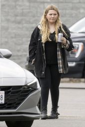 Abigail Breslin - "Accused" Filming Set in Toronto 06/03/2022