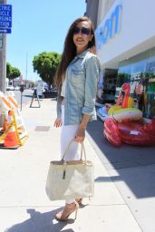 Amber Martinez in White Pants - Shopping at Kitson in Hollywood 06/01/2022