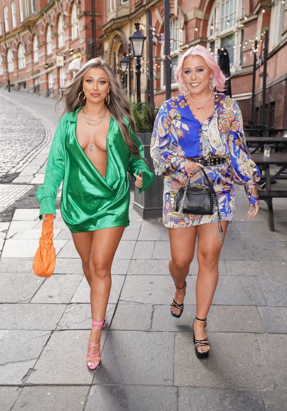 Amelia Lily and Charlotte Crosby - Newcastle 06/19/2022