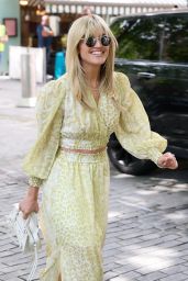Ashley Roberts - Out in London 06/10/2022
