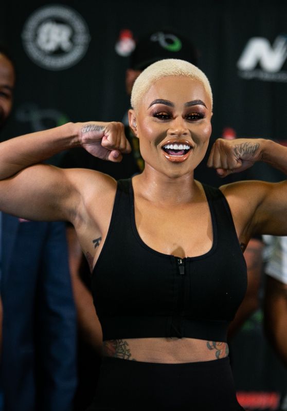 Blac Chyna - Is Ready For Celebrity Boxing Match Against Alysia Magen in Miami 06/10/2022