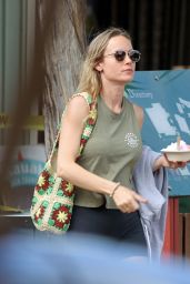 Brie Larson on Vacation in Hawaii 06 08 2022   - 17