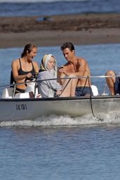 Brie Larson Takes a Boat Trip - Hawaii 06/09/2022