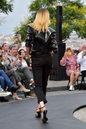 Cara Delevingne - AMI - Alexandre Mattiussi Show at Paris Fashion Week 06/23/2022