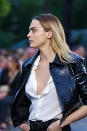 Cara Delevingne - AMI - Alexandre Mattiussi Show at Paris Fashion Week 06/23/2022