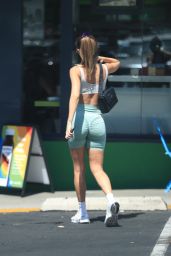 Chantel Jeffries at Earthbar in West Hollywood 06/29/2022