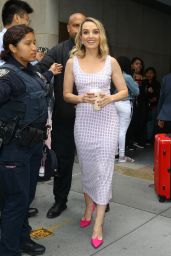 Chloe Fineman - Leaving the Today Show in New York 06/16/2022