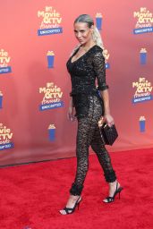 Dorit Kemsley   2022 MTV Movie   TV Awards in Santa Monica   - 76