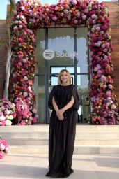 Elizabeth Olsen   Spotify Hosts an Intimate Evening of Music and Culture in Cannes 06 20 2022   - 67