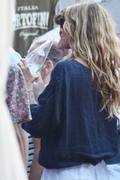 Gisele Bundchen and Tom Brady   Out in Portofino 06 29 2022   - 88