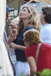 Gisele Bundchen and Tom Brady   Out in Portofino 06 29 2022   - 20