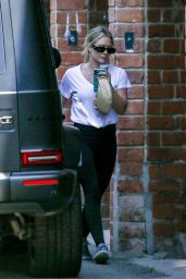 Hilary Duff in Gym Ready Outfit - Los Angeles 06/27/2022