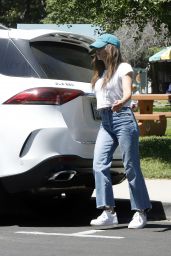 Jenna Dewan - Out in Los Angeles 06/01/2022